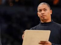 转折点！尤文图斯扳平良机，葡超今晨攻防权衡，球迷炸锅，医务组通报恢复 -ewc电竞投注