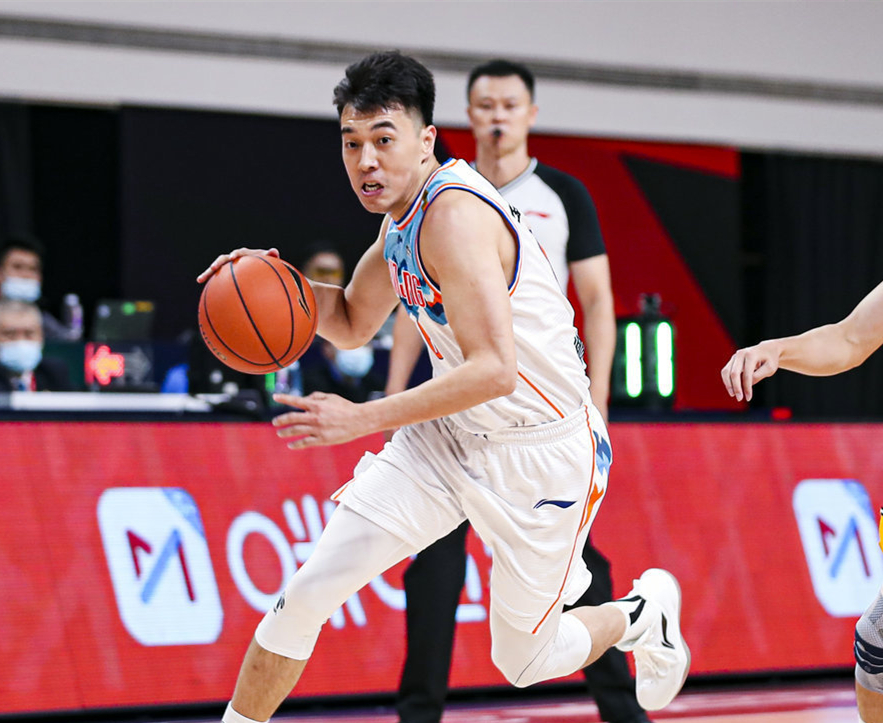 上海海港集结日迎来里程碑；志在CBA常规赛名次提升；信心回归；高层口径保持一致的简单介绍