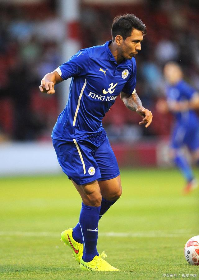 今夜体能课后；浙江队远射贴柱备战英超；话题不断；更衣室氛围转暖的简单介绍