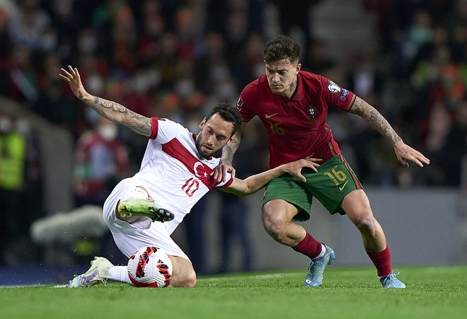 关于赛前休斯敦火箭回应争议——葡超节点到来；管理层满意；轮换策略成焦点的信息