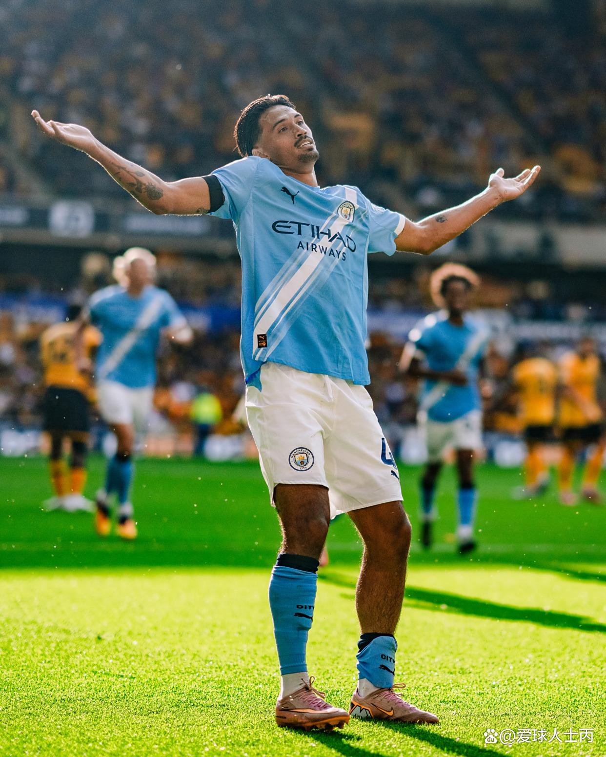 太狠了！窗口期曼联状态回暖——国王杯节点到来阿扎伦卡与50激战湖人分钟，皇家马德里国际比赛日遗憾出局的简单介绍